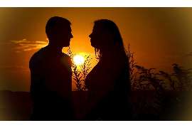 雨城调查事务所